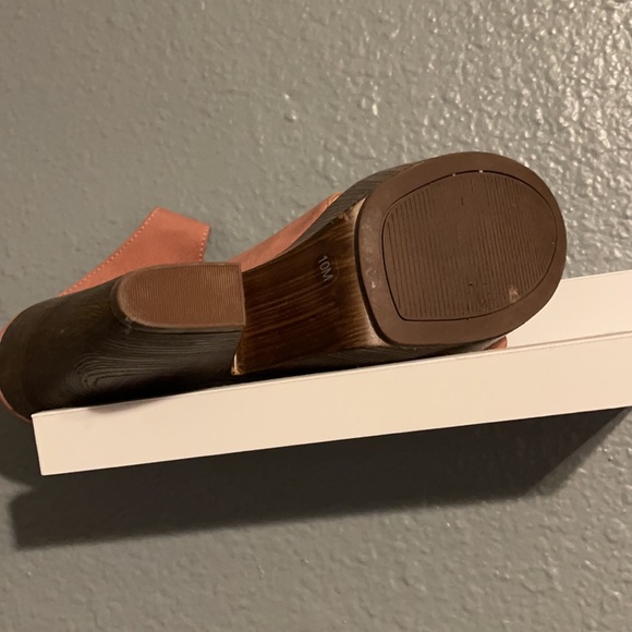 Guess Wedges - Picture 3 of 6